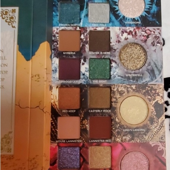 Urban Decay Game of Thrones Eyeshadow Palette - Picture 4 of 6